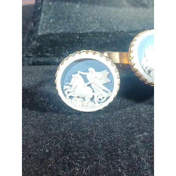 Vintage Cameo Trojan War Cufflinks & Tie clip Blue and White Horses - Picture 4 of 12